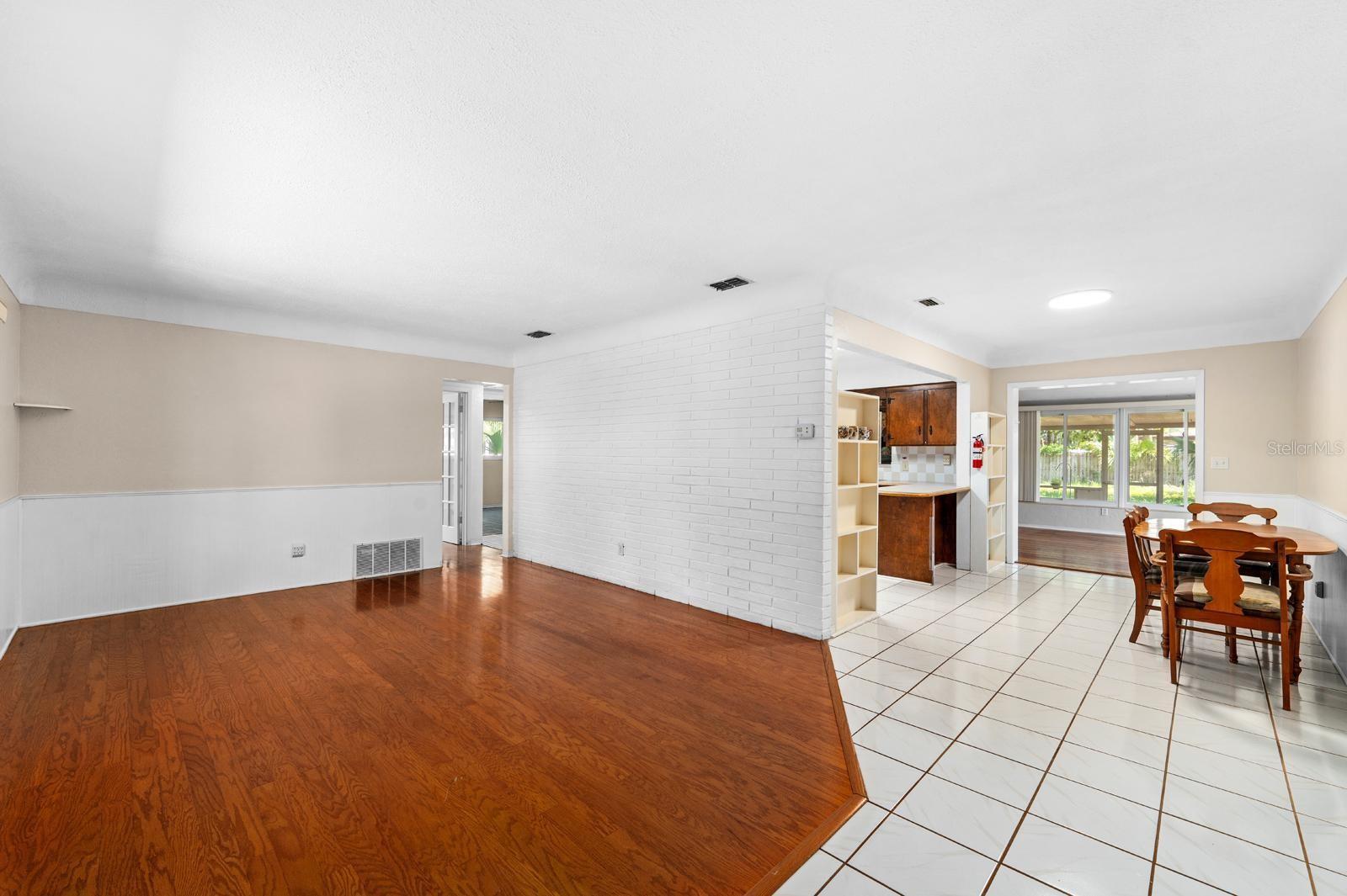 LAKEWOOD ESTATES SEC C - Residential