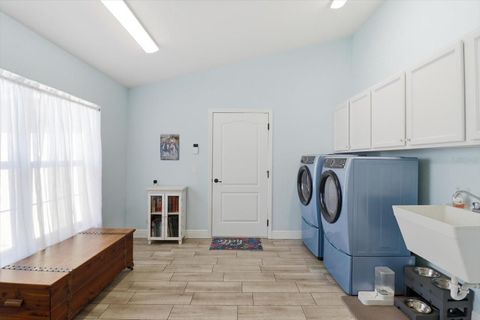 Tiny photo for 4911 N Valley Terrace, Beverly Hills, FL 34465 (MLS # OM720340)