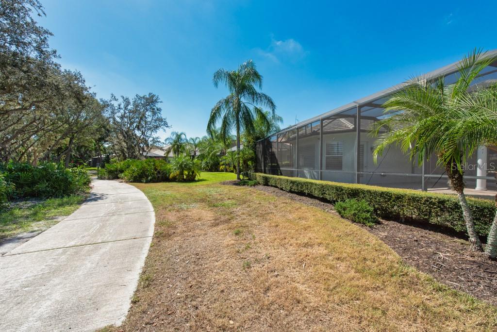 LAKEWOOD RANCH COUNTRY CLUB VILLAGE EE 3A-3C - Residential