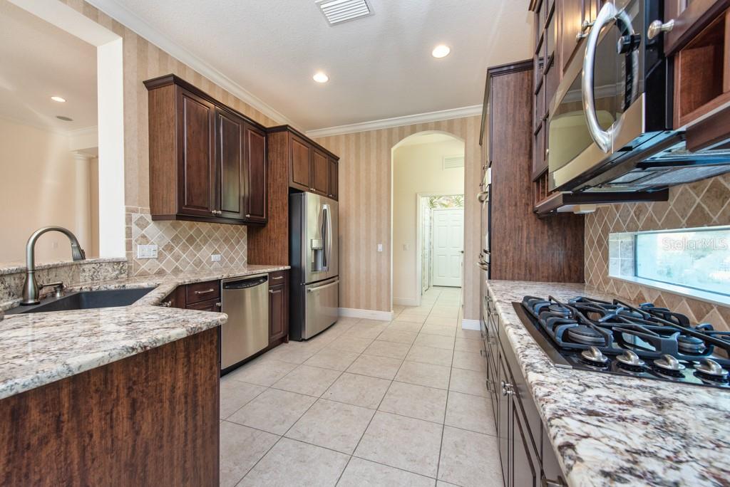 LAKEWOOD RANCH COUNTRY CLUB VILLAGE EE 3A-3C - Residential