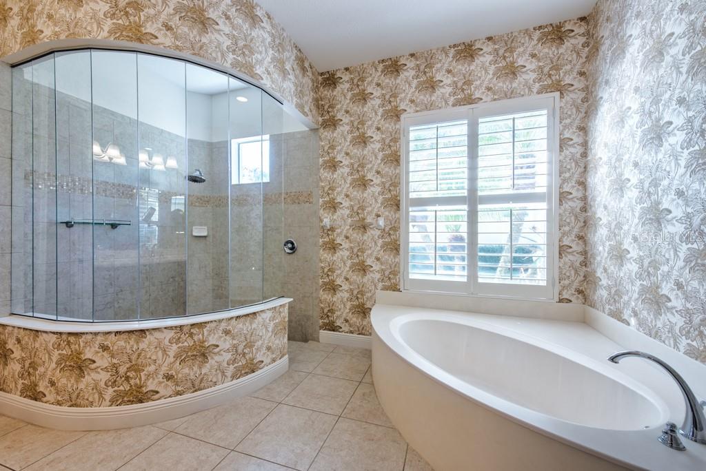 LAKEWOOD RANCH COUNTRY CLUB VILLAGE EE 3A-3C - Residential