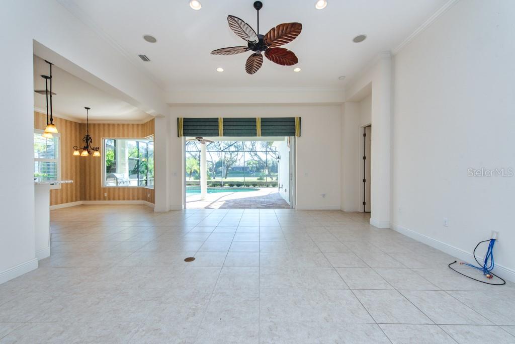 12240 THORNHILL COURT