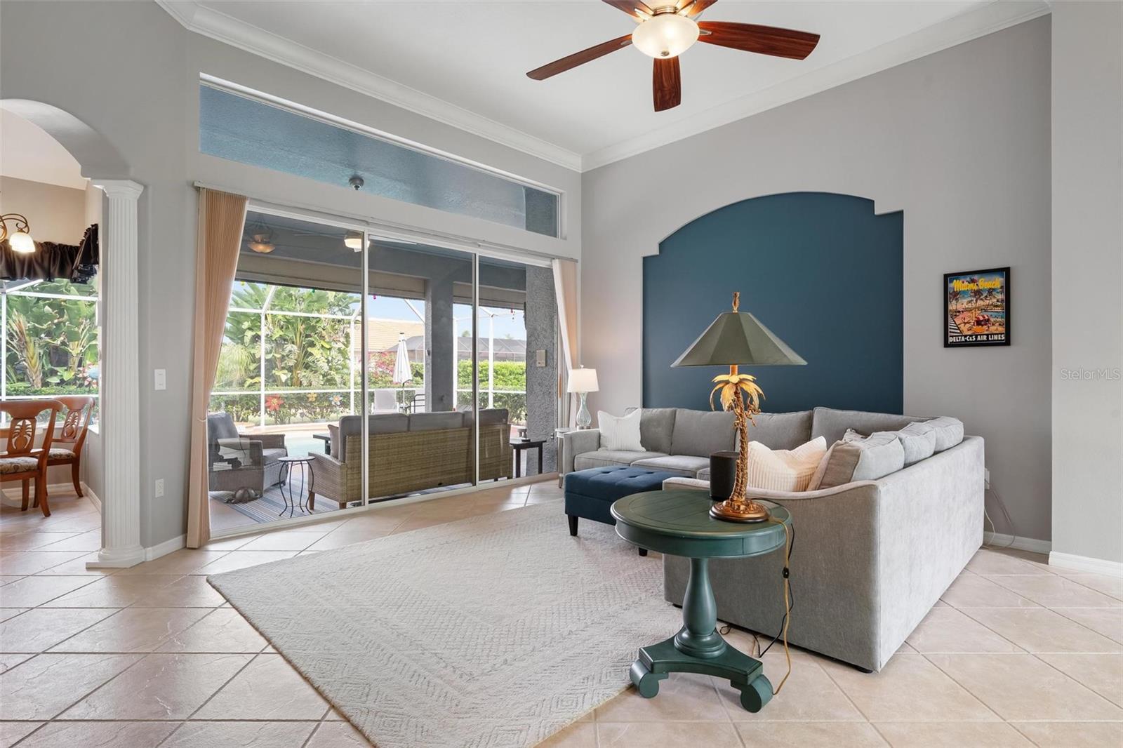 715 THISTLELAKE DRIVE