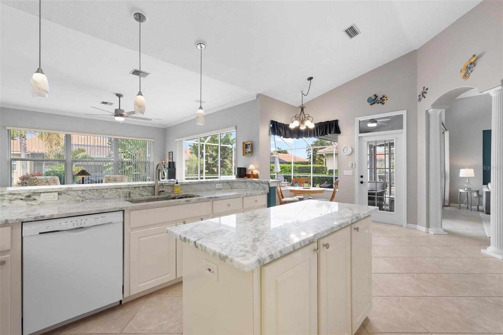 THE LAKES OF JACARANDA - Residential