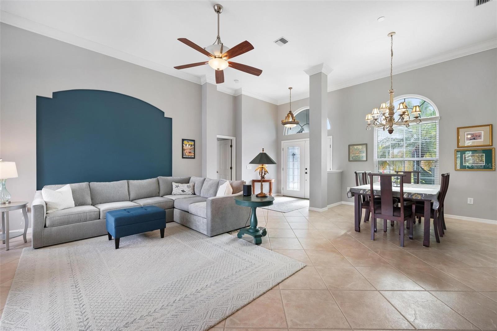 715 THISTLELAKE DRIVE