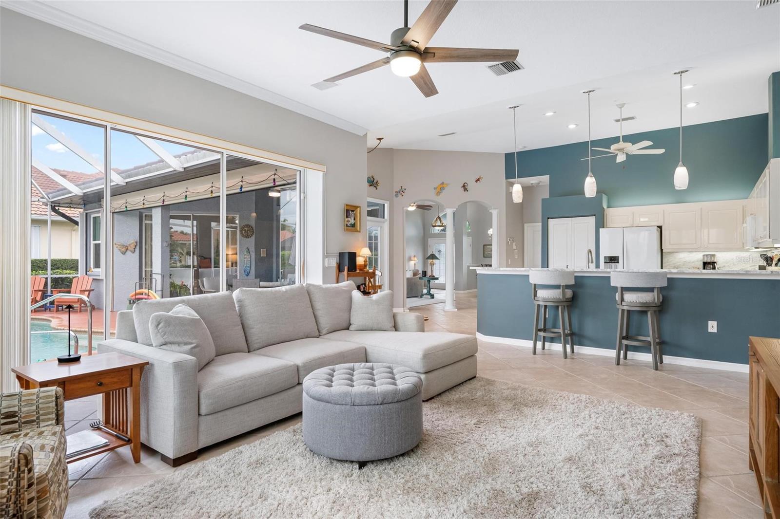 THE LAKES OF JACARANDA - Residential