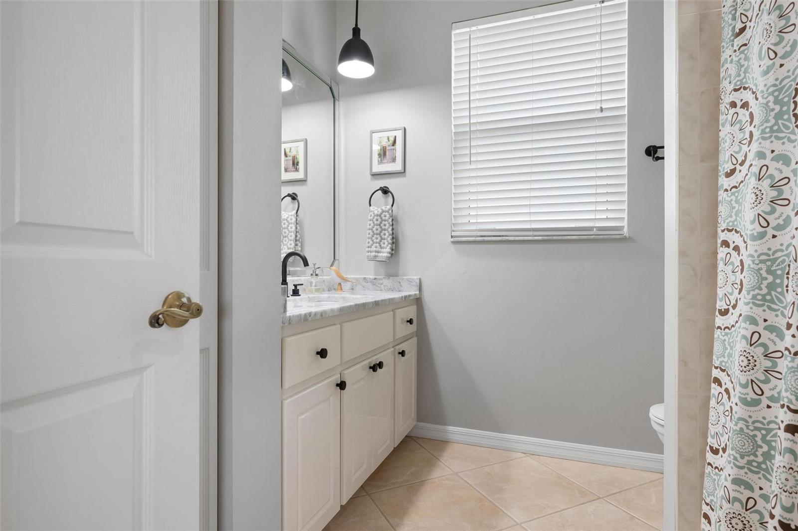 THE LAKES OF JACARANDA - Residential