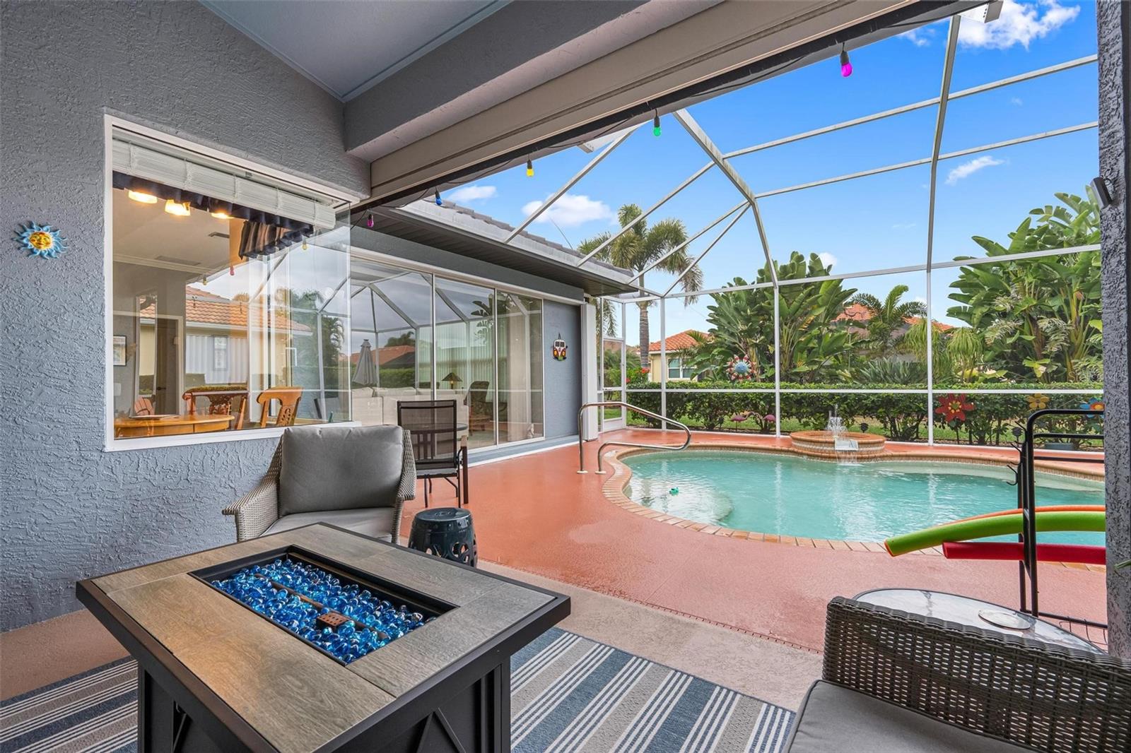 THE LAKES OF JACARANDA - Residential