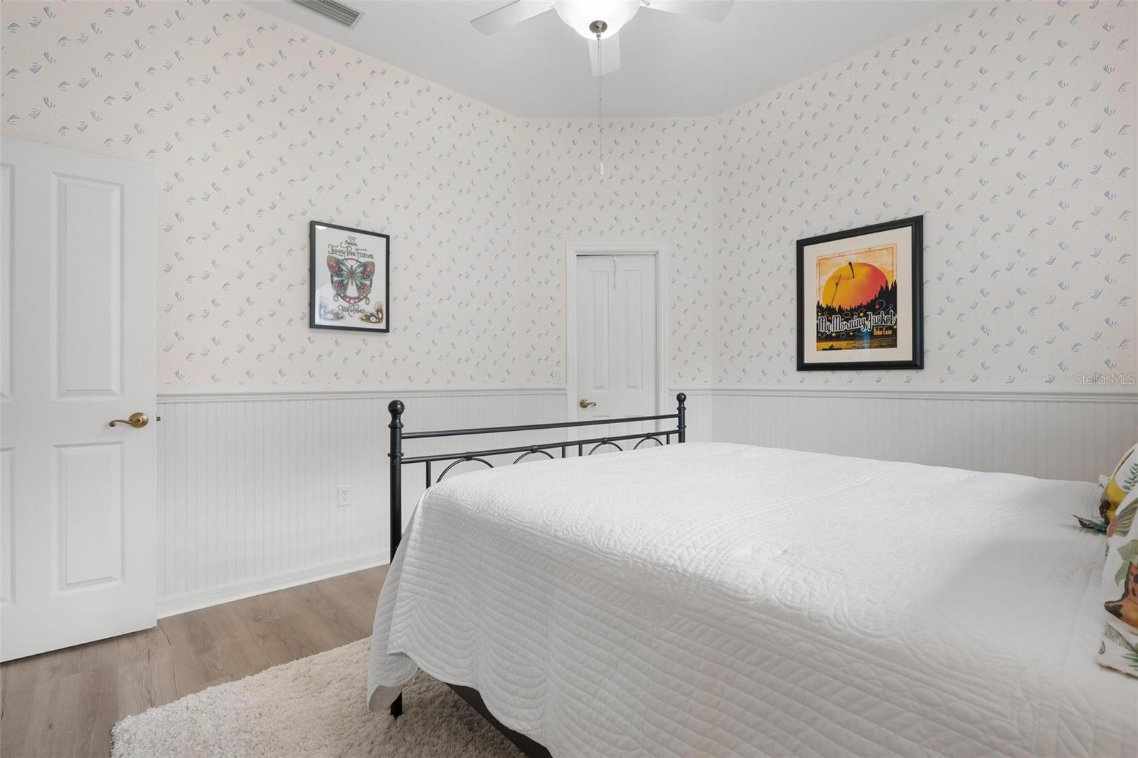 THE LAKES OF JACARANDA - Residential