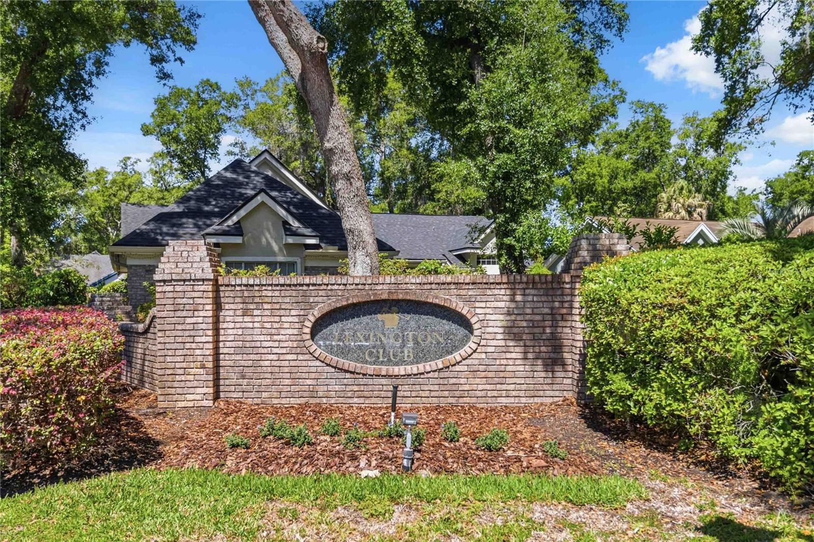 LEXINGTON CLUB - Residential