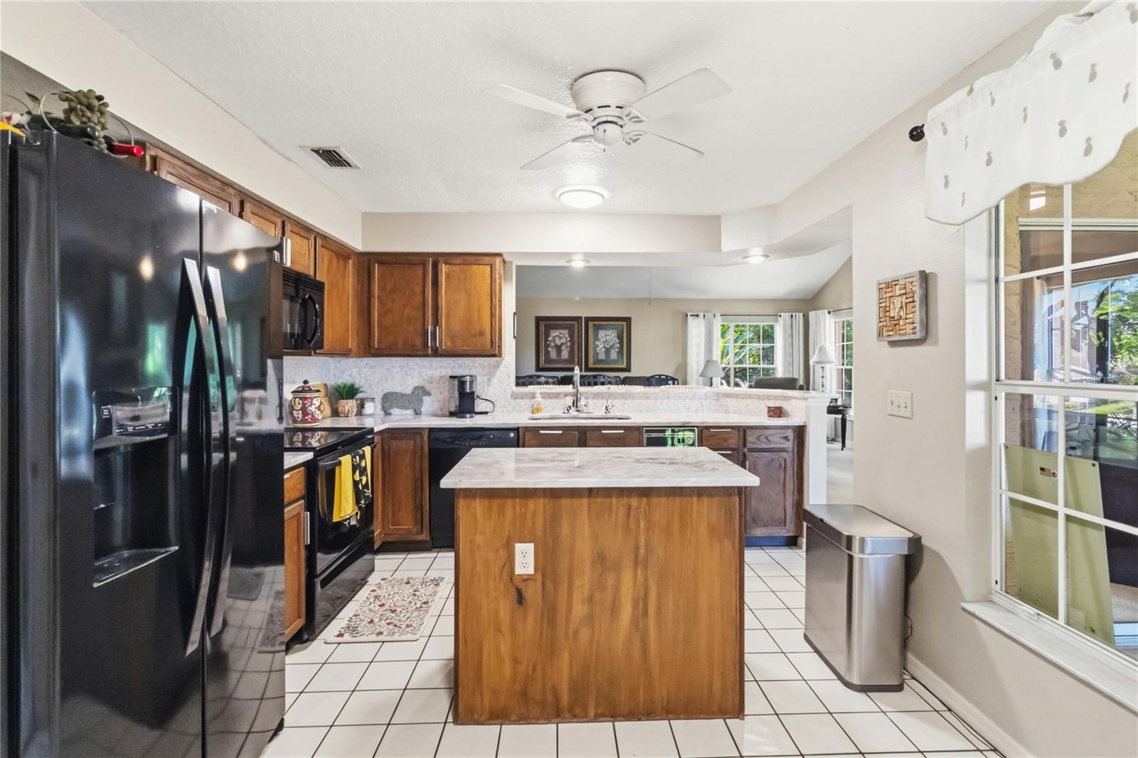 LEXINGTON CLUB - Residential