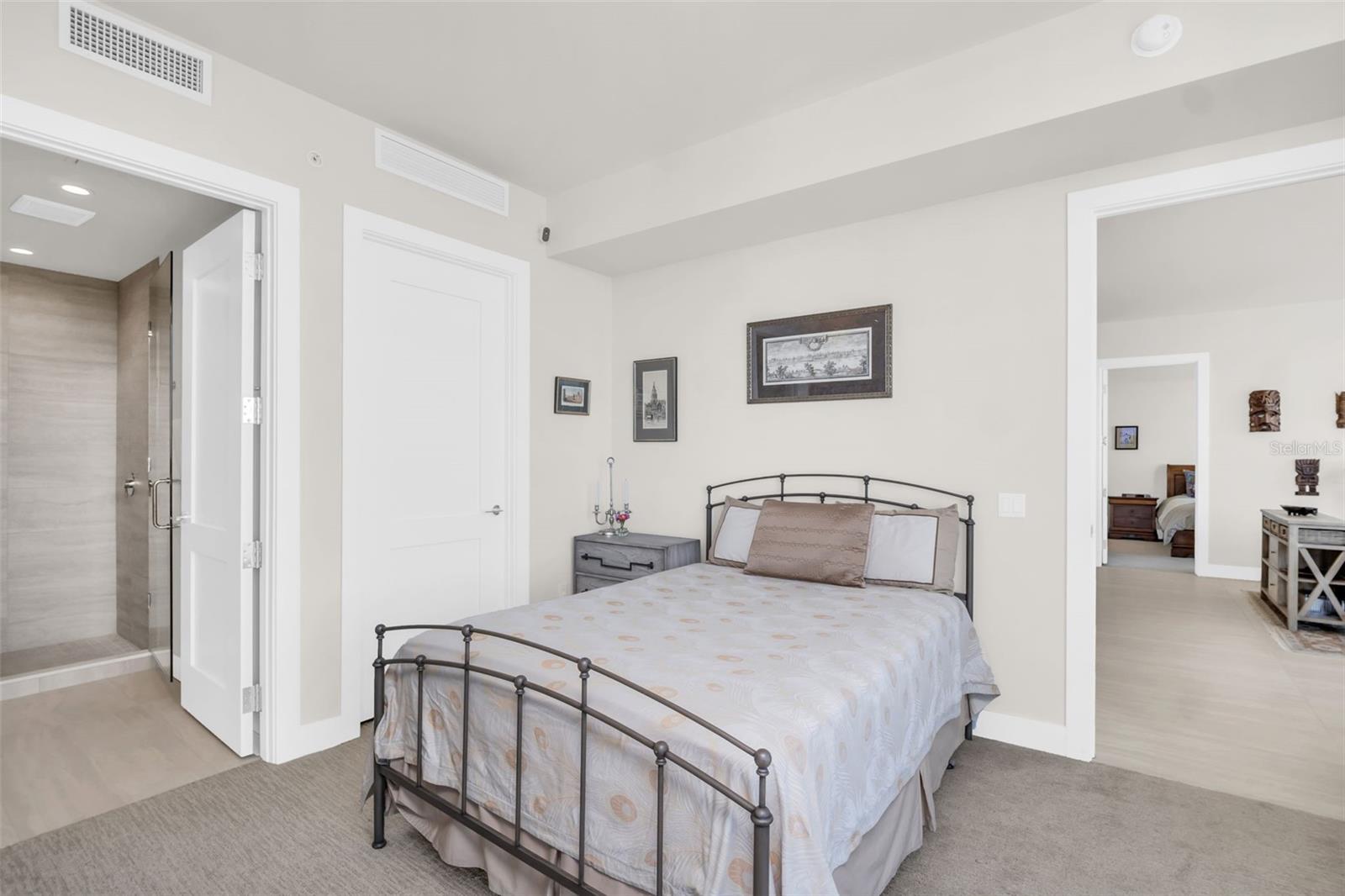 SALTAIRE CONDO - Residential