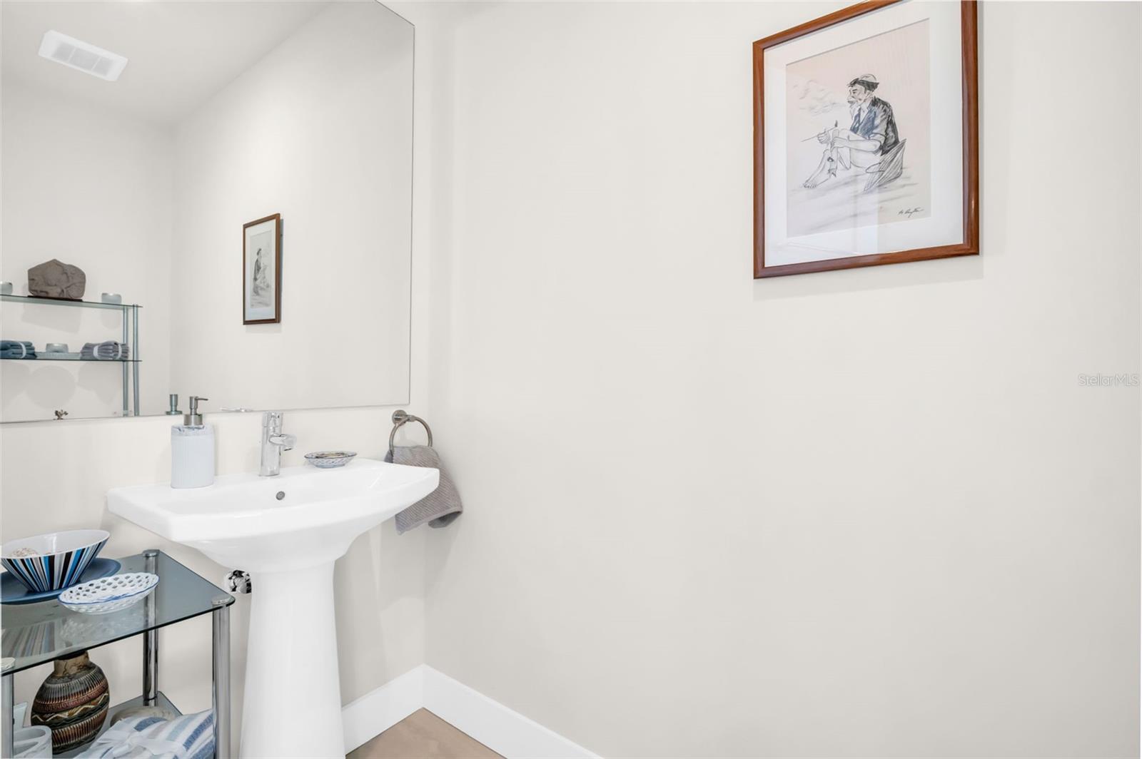 SALTAIRE CONDO - Residential