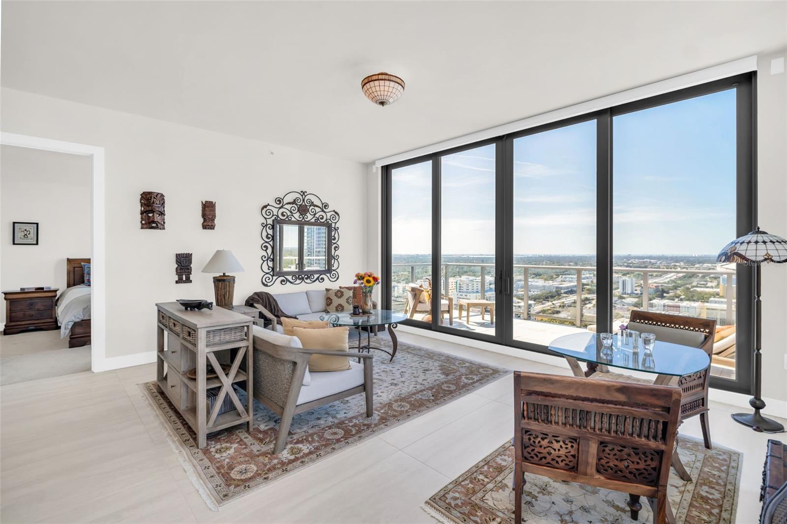 SALTAIRE CONDO - Residential