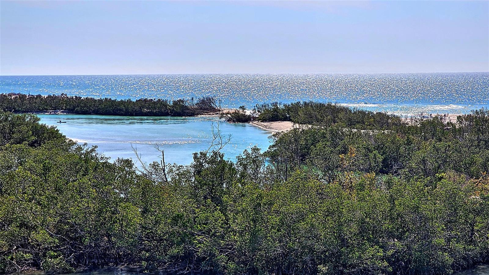 POINTE ON MIDNIGHT PASS - Residential