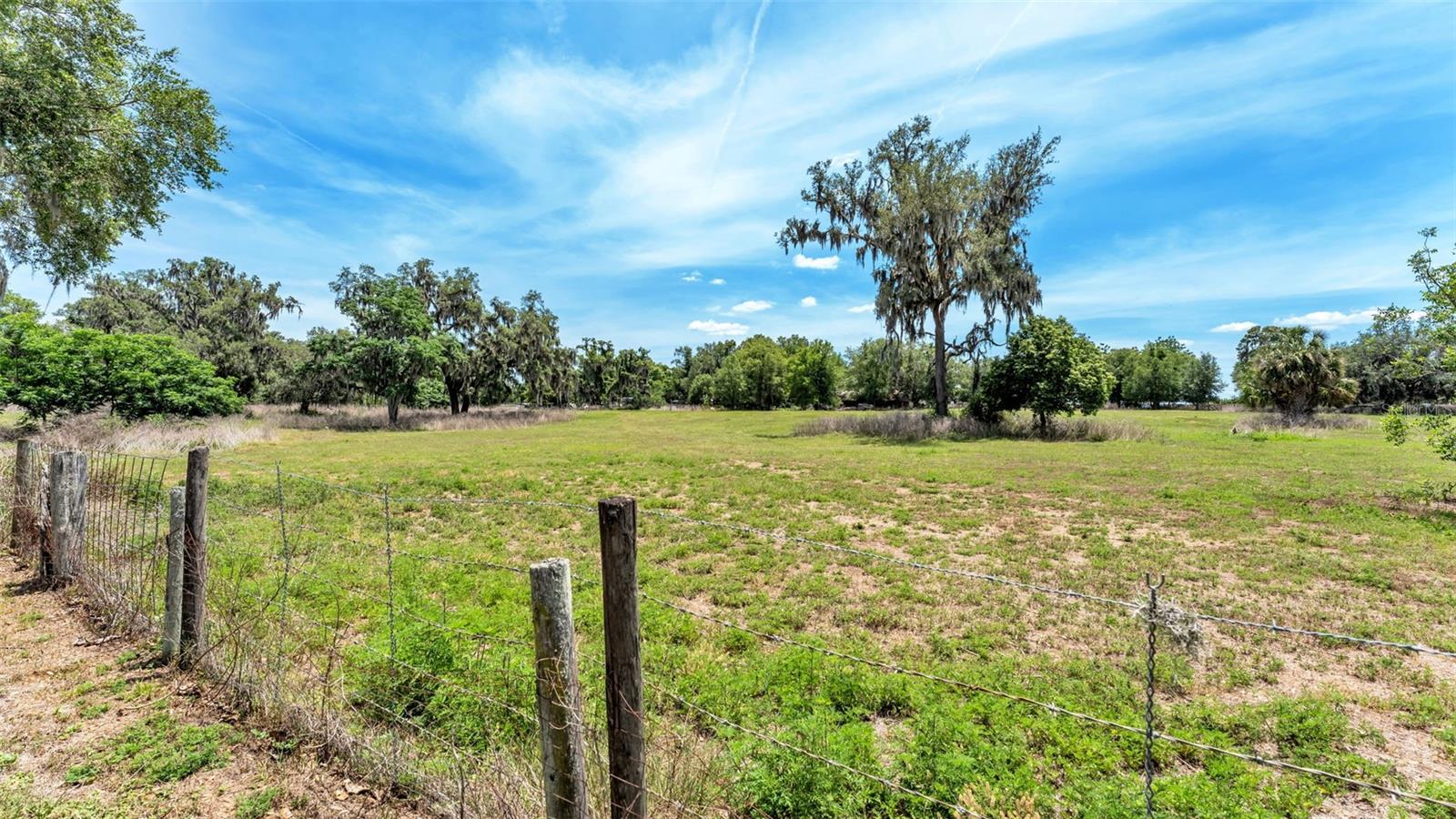 ACREAGE - Residential