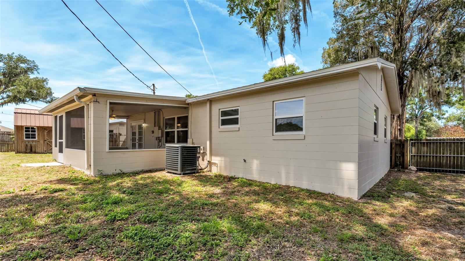 ACREAGE - Residential