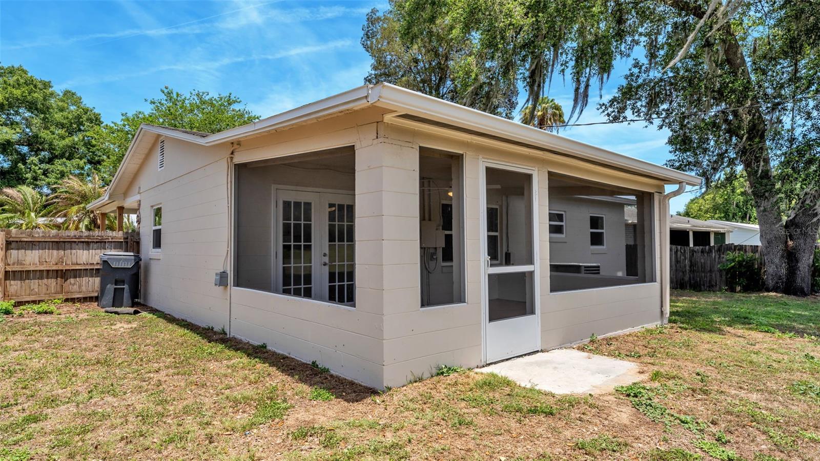 ACREAGE - Residential