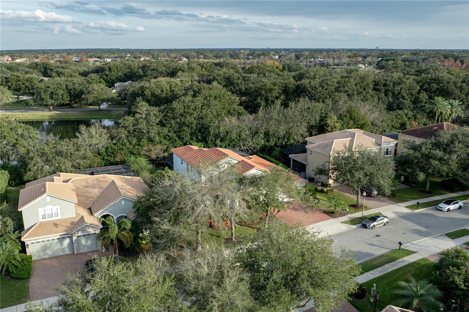 BRONSONS LNDGS F & M - Residential