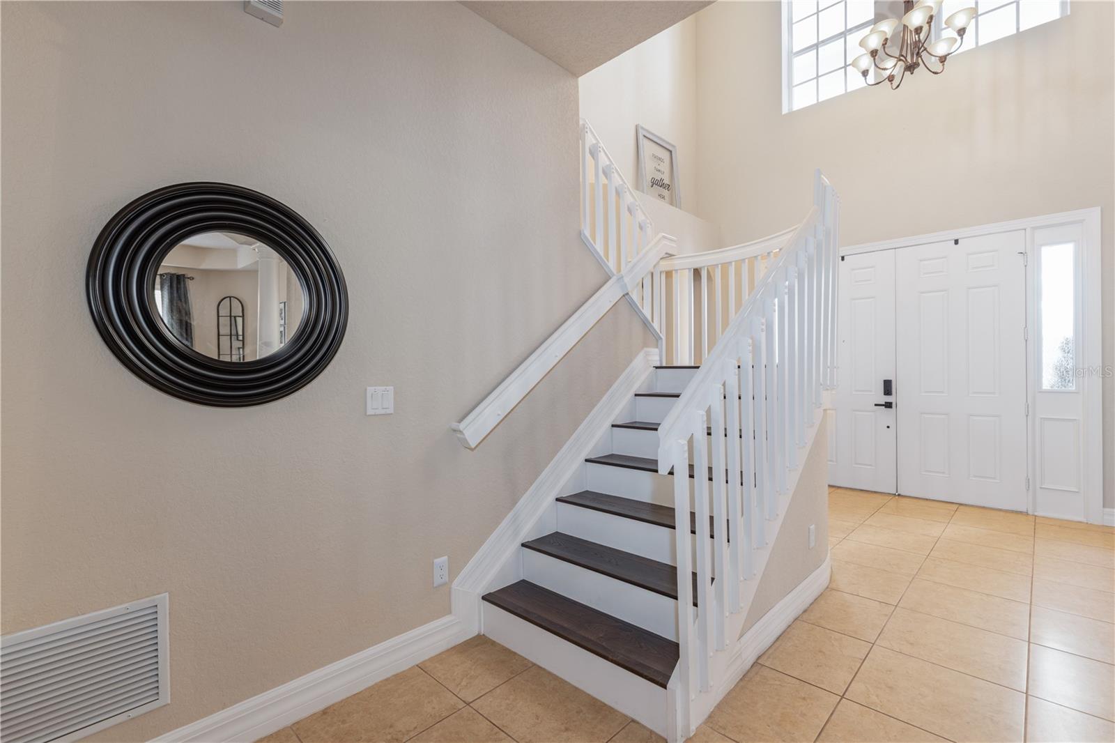 BRONSONS LNDGS F & M - Residential