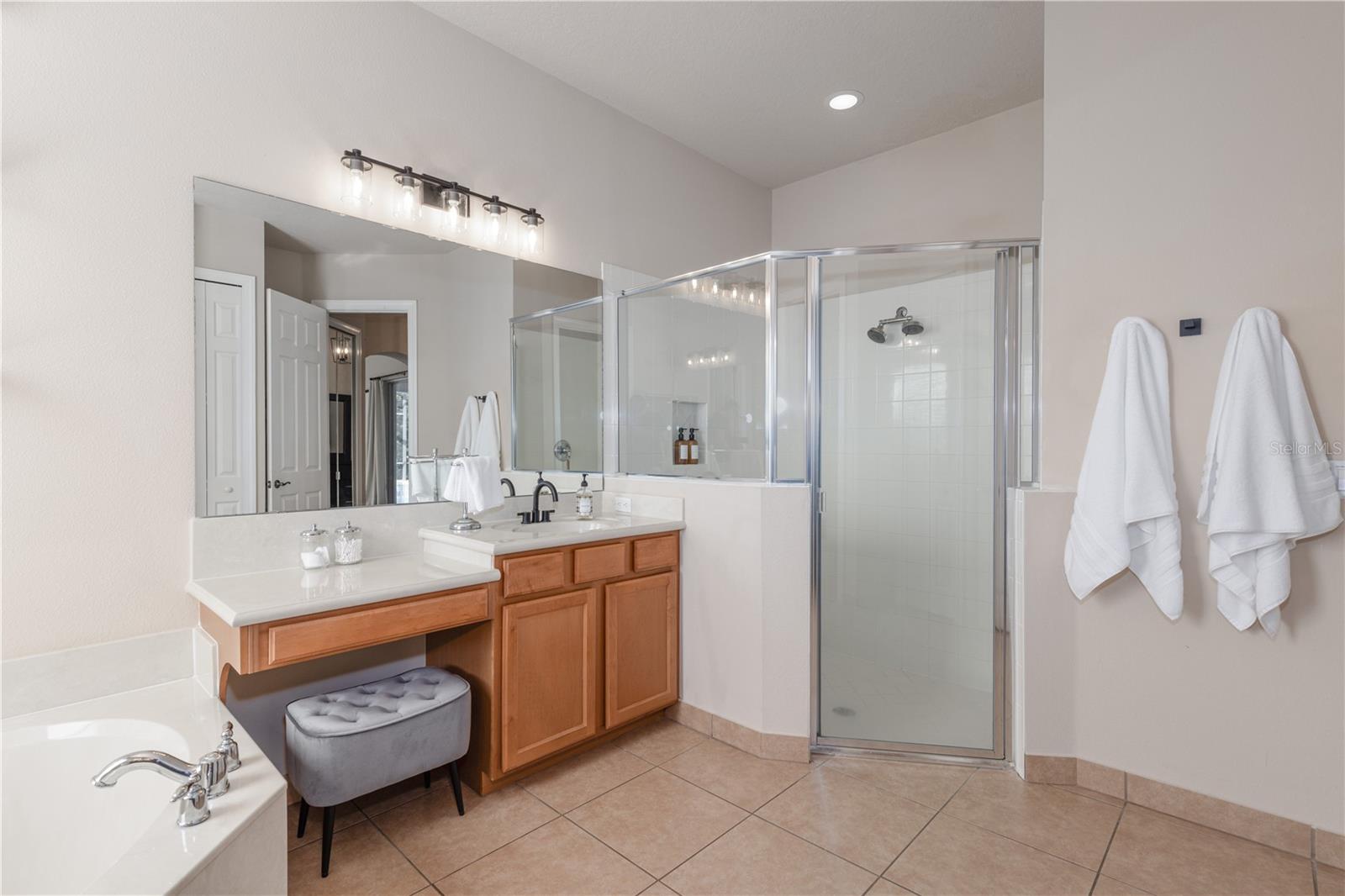 BRONSONS LNDGS F & M - Residential