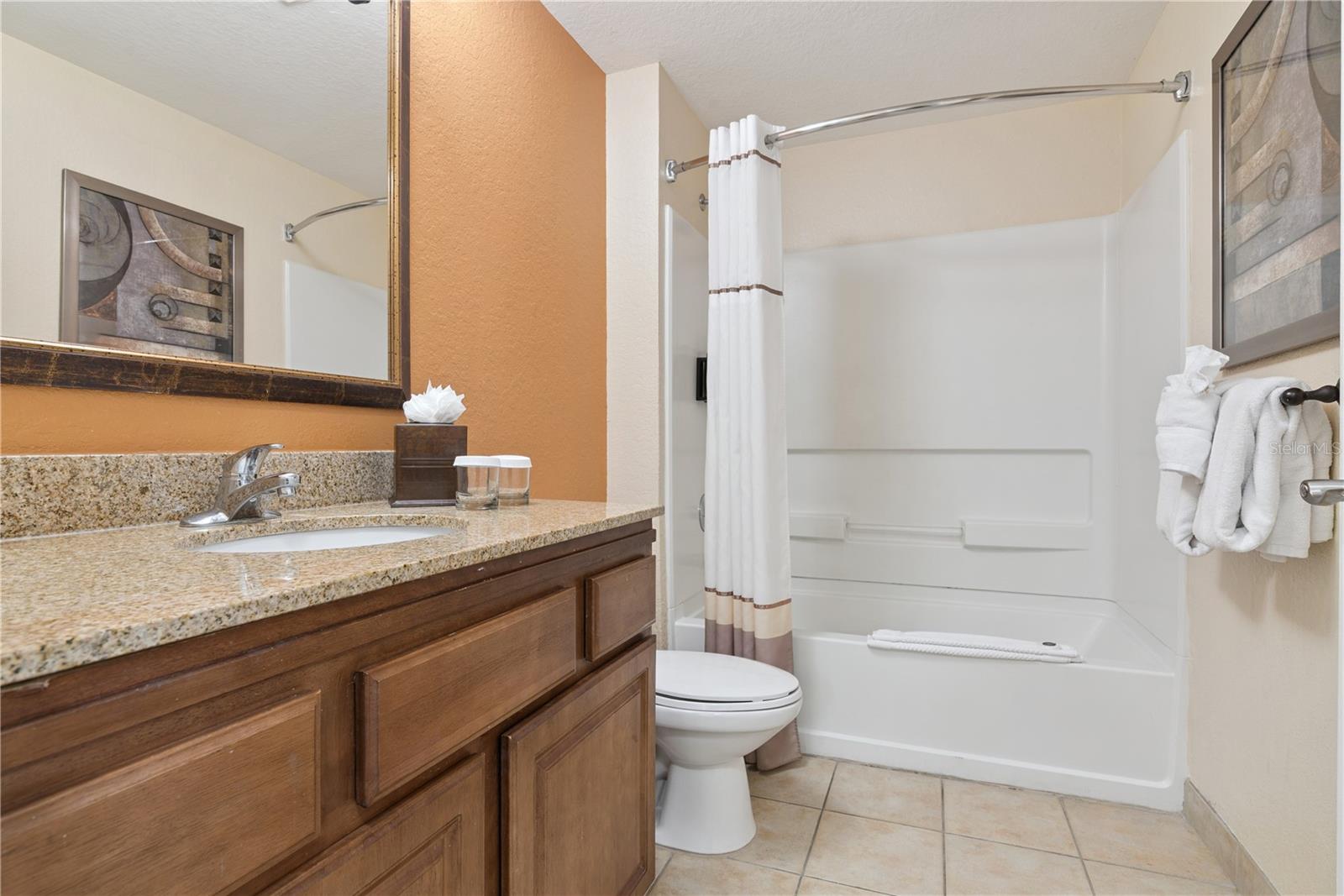 FLORIDAYS ORLANDO RESIDENCE - Residential