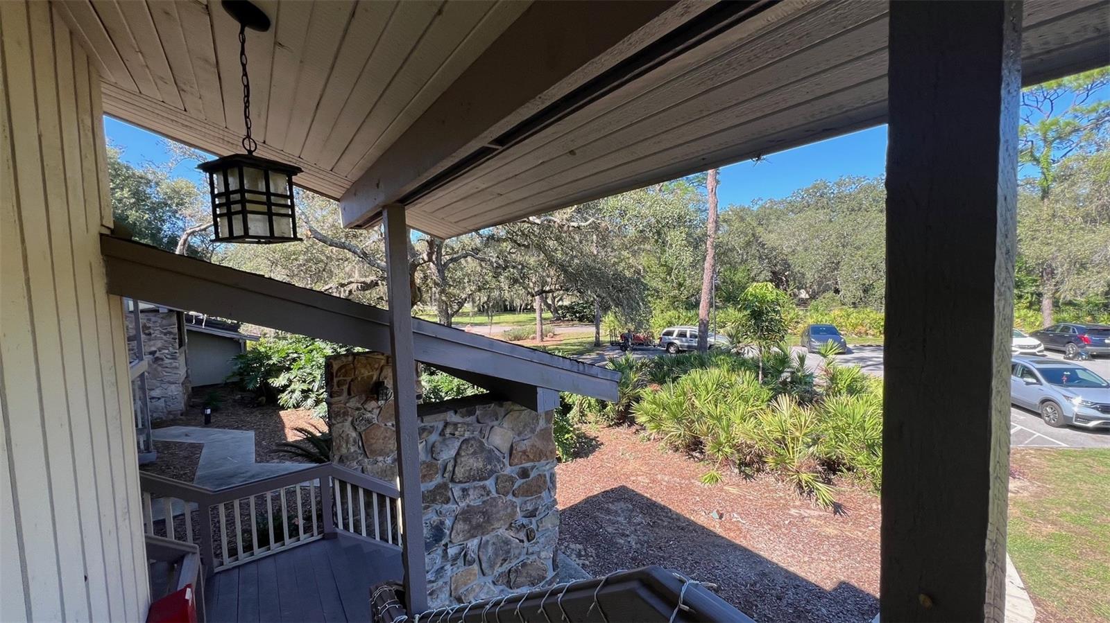 GRENELEFE ABBEY COURT CONDO UNIT 01 PH 0 - Residential