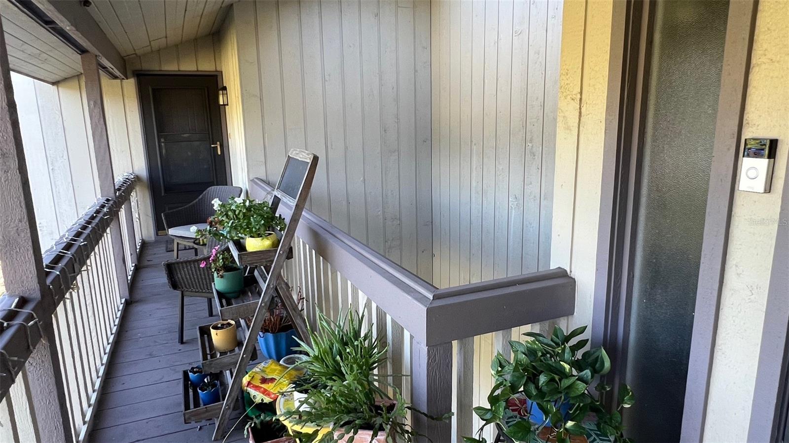 GRENELEFE ABBEY COURT CONDO UNIT 01 PH 0 - Residential