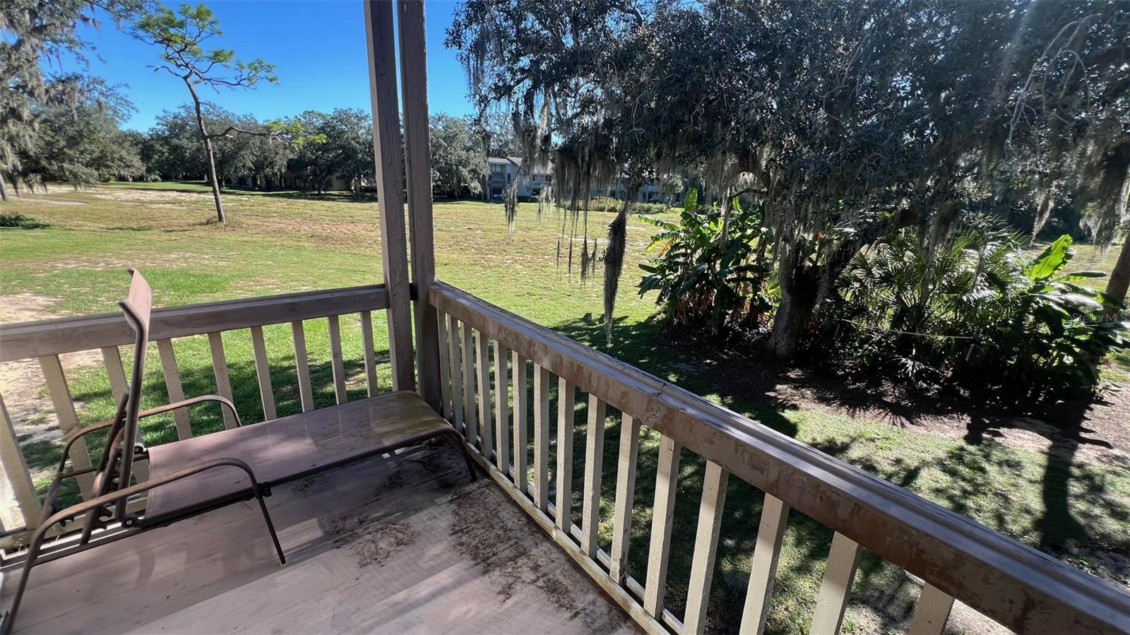 GRENELEFE ABBEY COURT CONDO UNIT 01 PH 0 - Residential