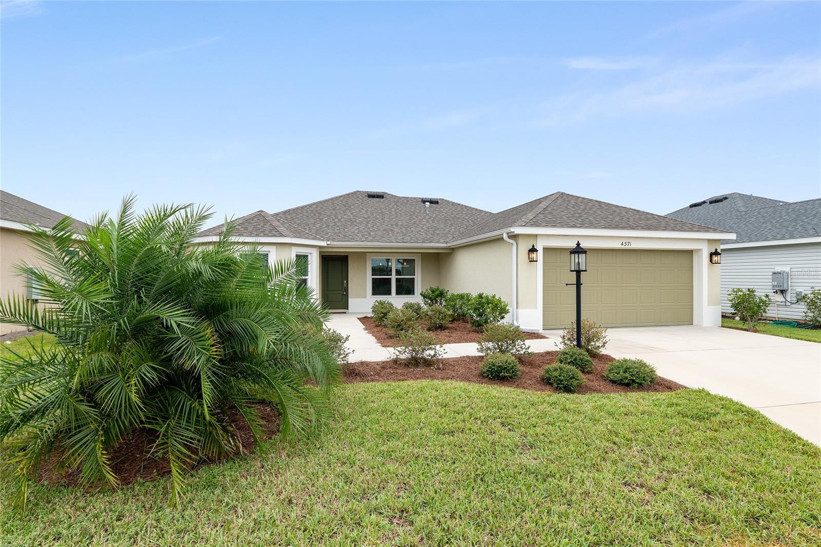 4371 SHANNON LOOP