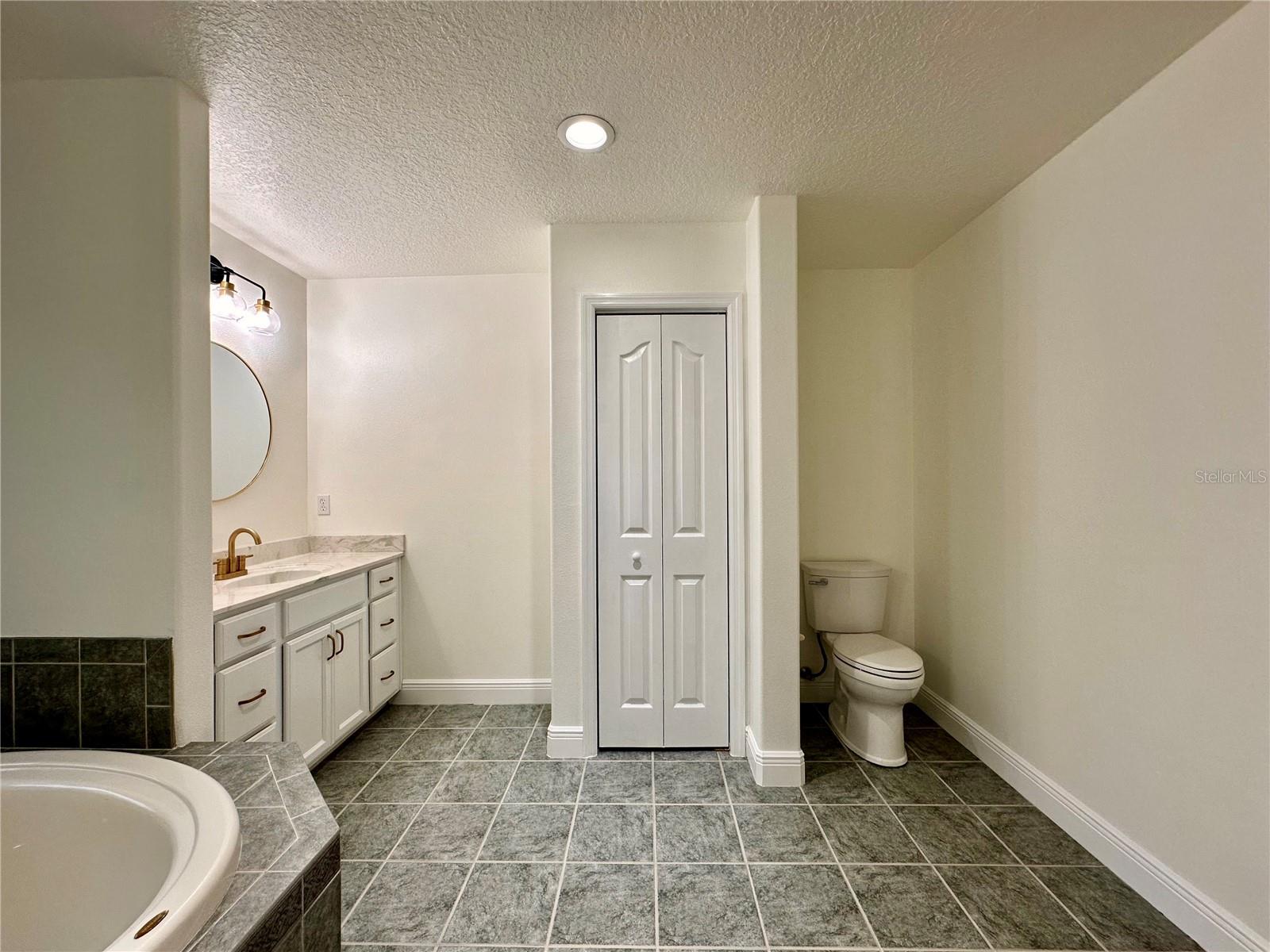 CITRUS SPGS UNIT 05 - Residential