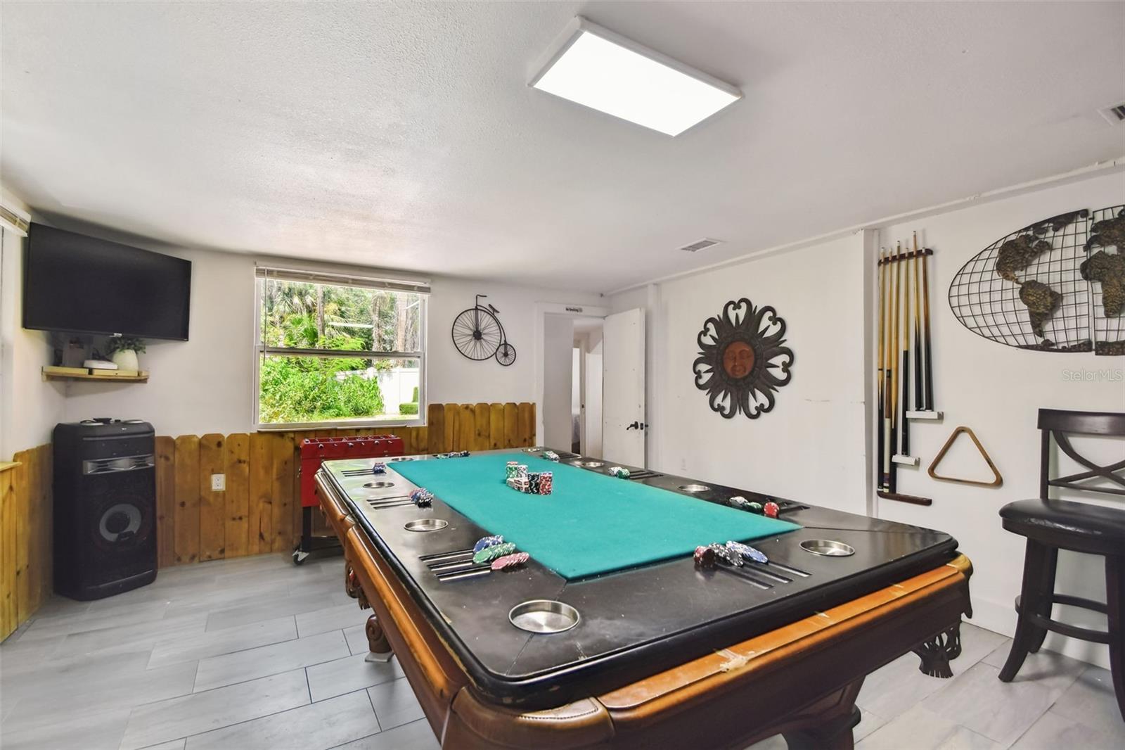 UNPLATTED - Residential Income