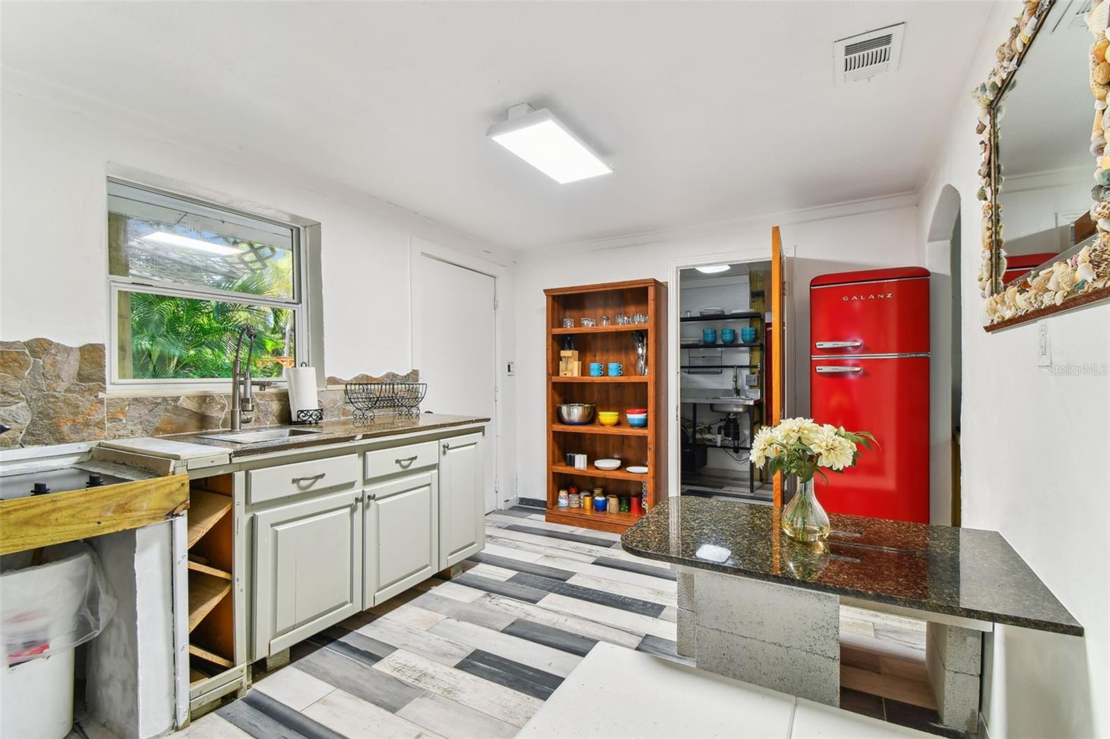 UNPLATTED - Residential Income