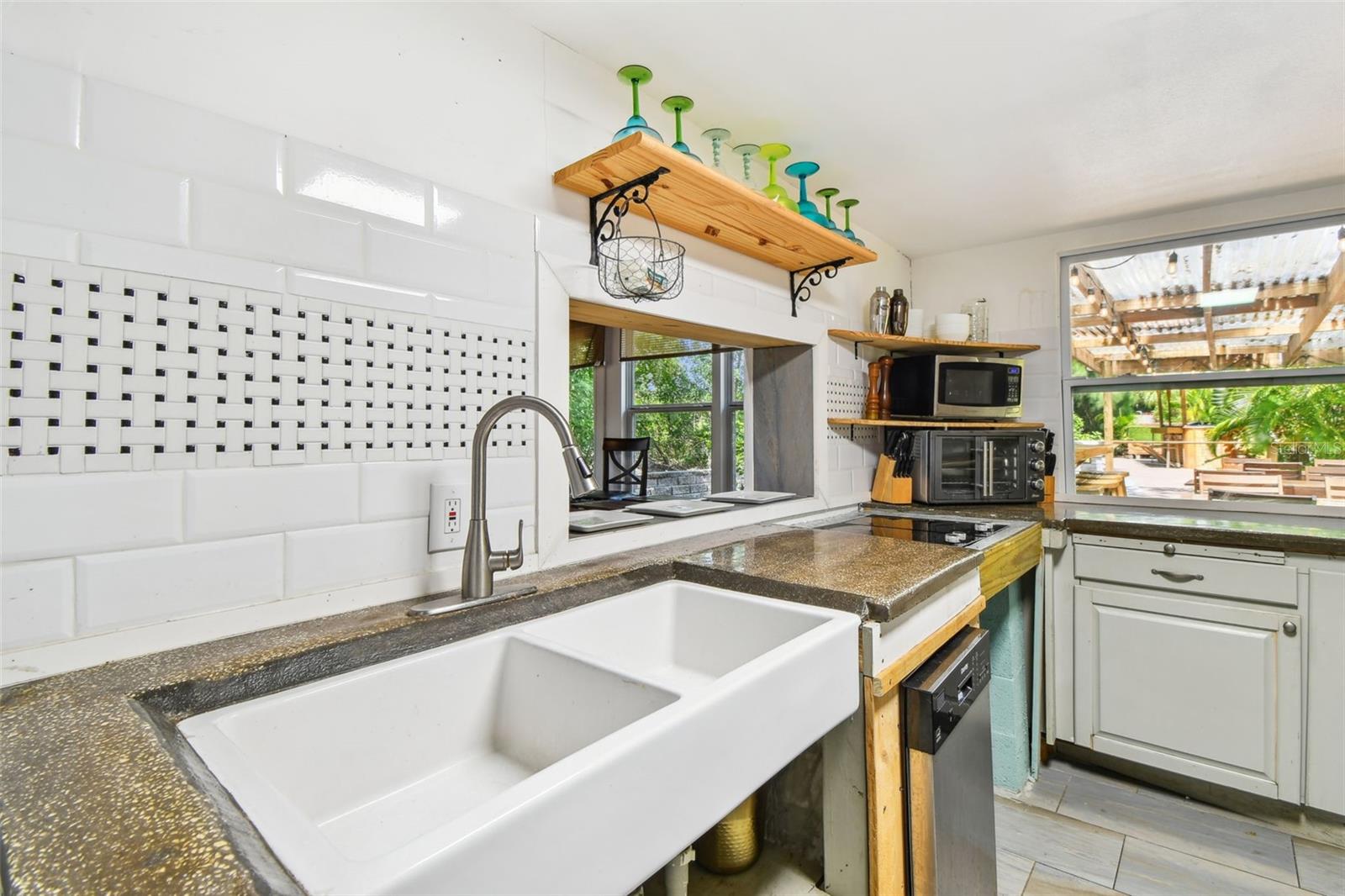 UNPLATTED - Residential Income