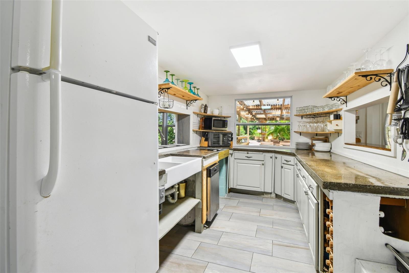 UNPLATTED - Residential Income