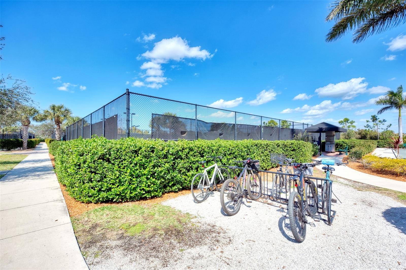 SARASOTA NATIONAL - Residential