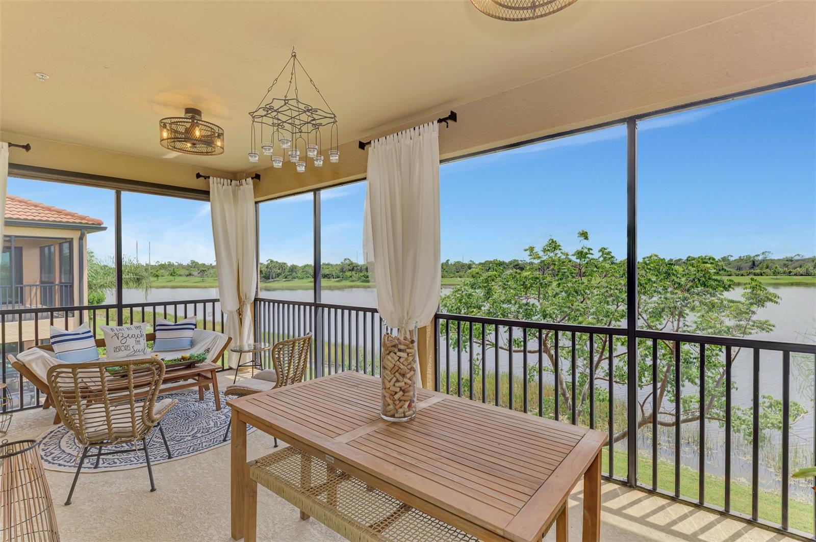 SARASOTA NATIONAL - Residential