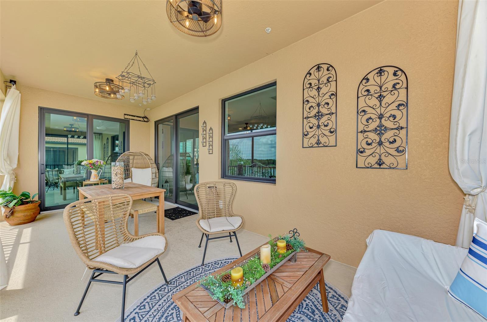 SARASOTA NATIONAL - Residential