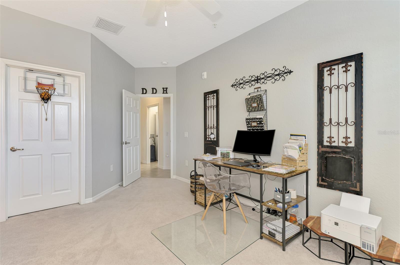 SARASOTA NATIONAL - Residential