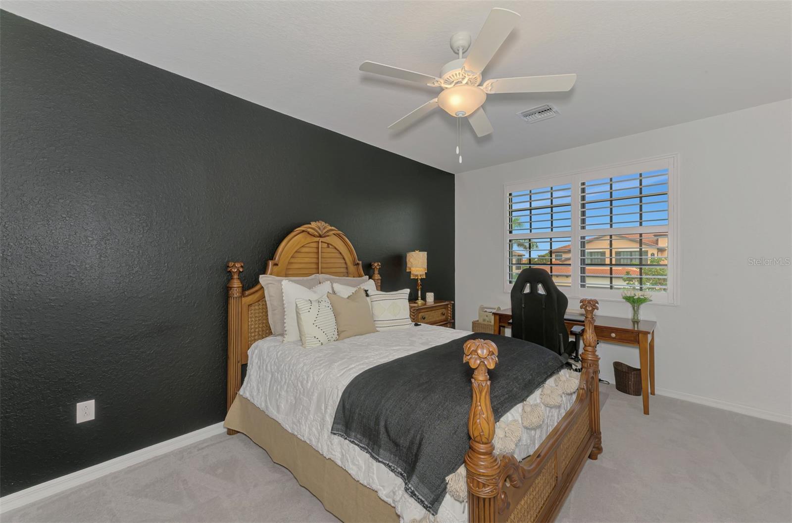 SARASOTA NATIONAL - Residential