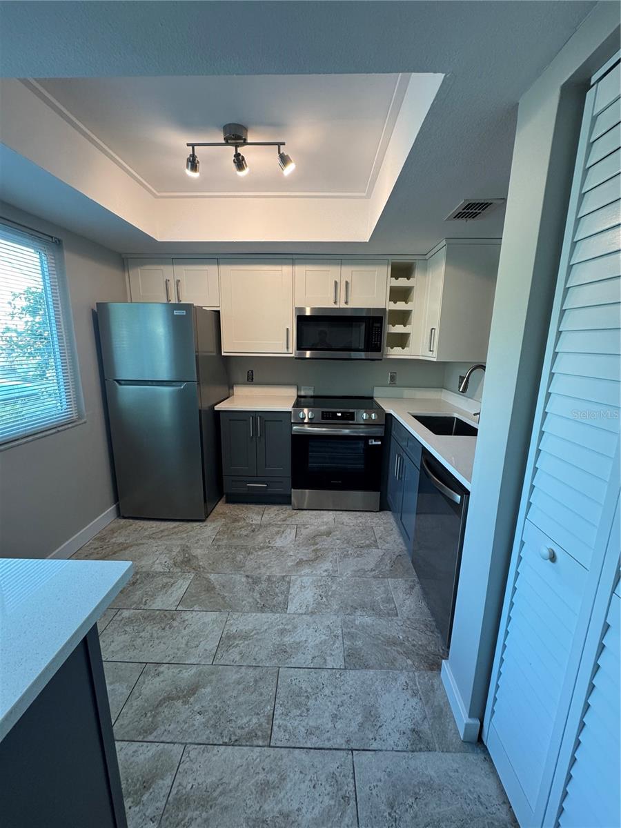 LOCH LOMOND ESTATES CONDO - Residential Lease