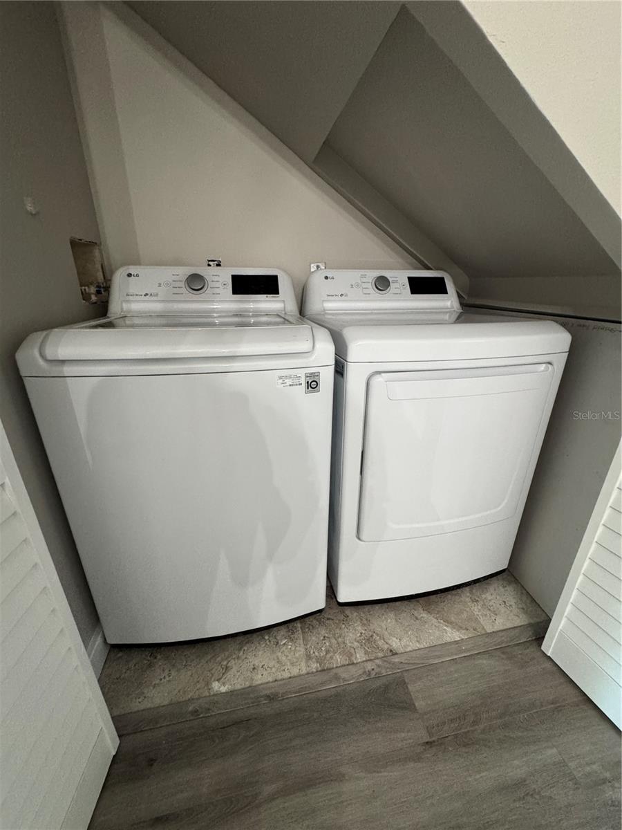 LOCH LOMOND ESTATES CONDO - Residential Lease