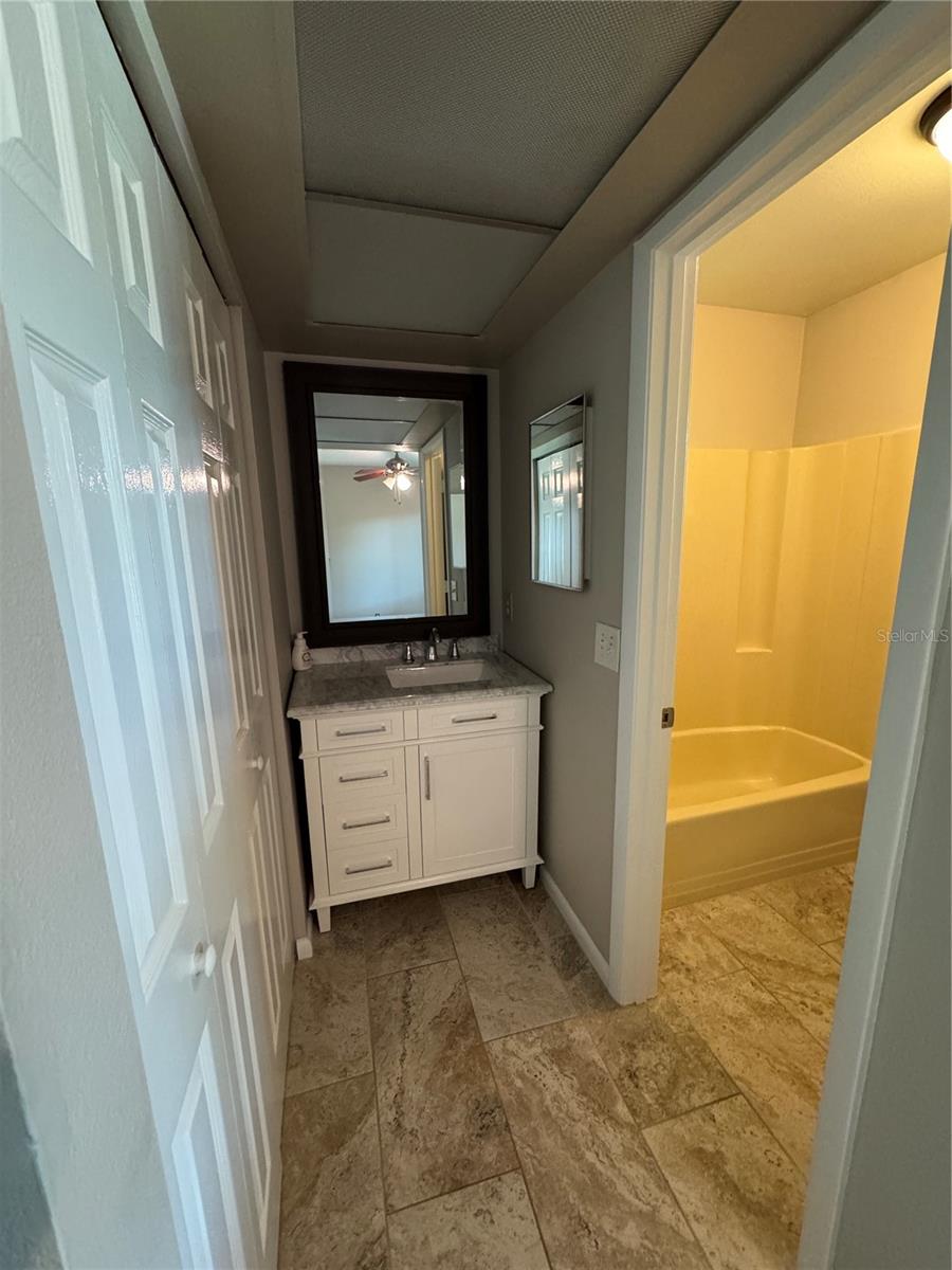 LOCH LOMOND ESTATES CONDO - Residential Lease