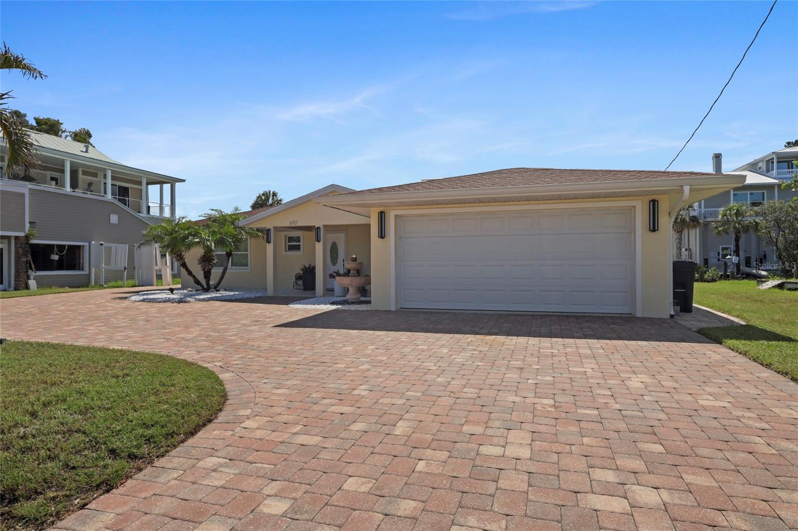 BAY VIEW SHORES - Residential