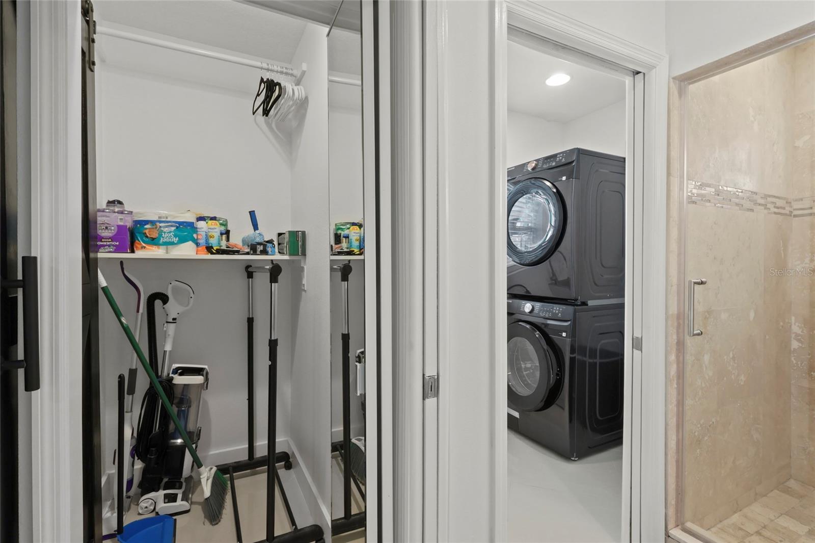 BAY VIEW SHORES - Residential