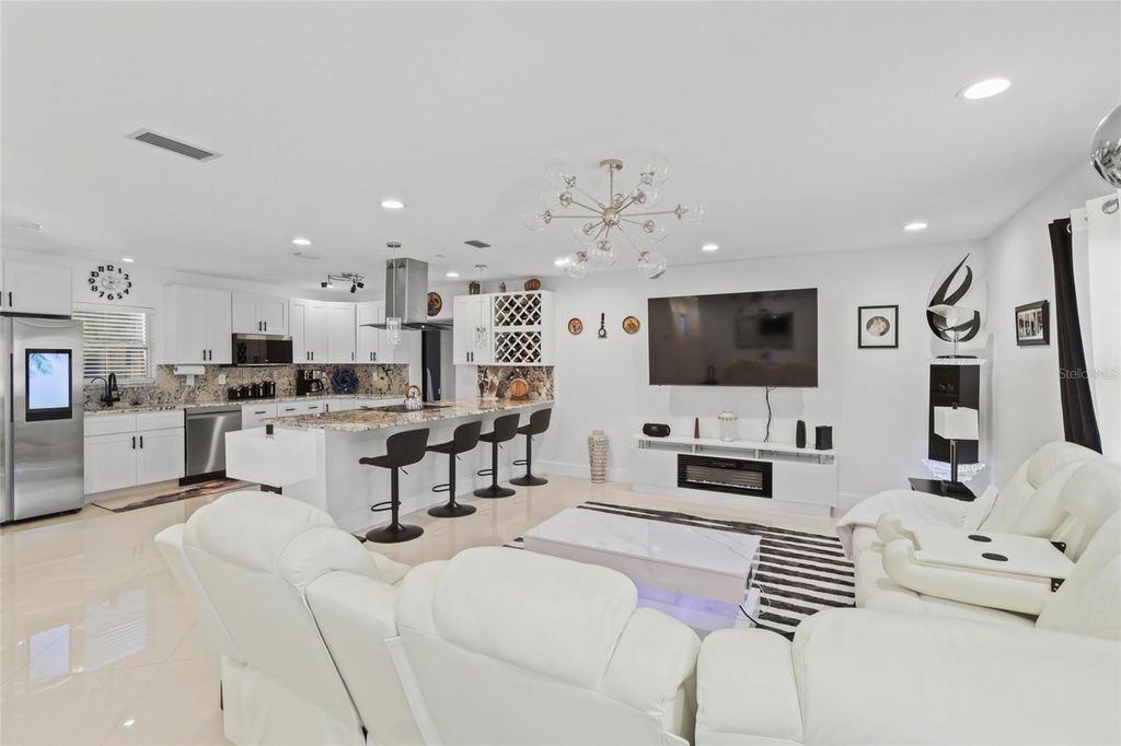 Photo of 6917 22nd Street W, Bradenton, FL 34207 (MLS # A4658445)