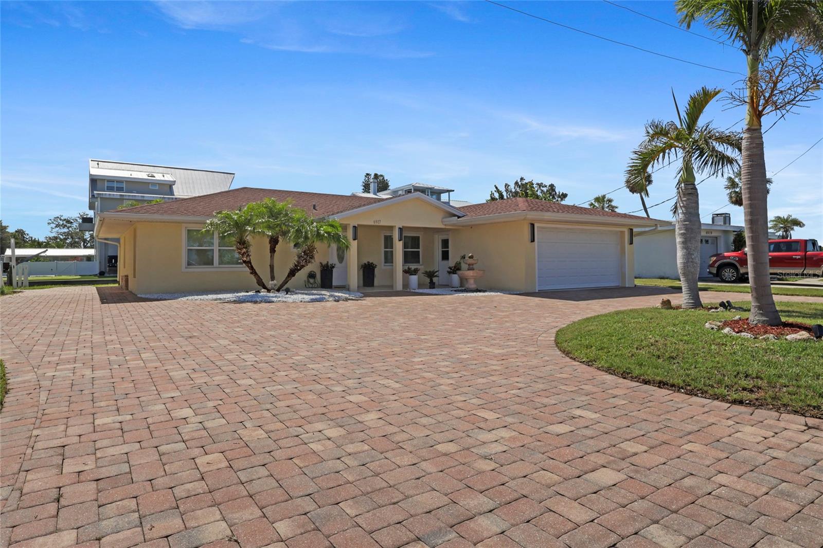 BAY VIEW SHORES - Residential