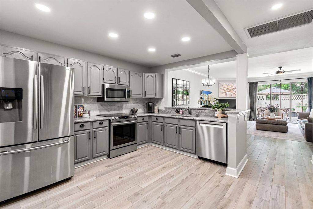 Photo of 1508 S Bay Villa Place #B, Tampa, FL 33629 (MLS # TB8415522)