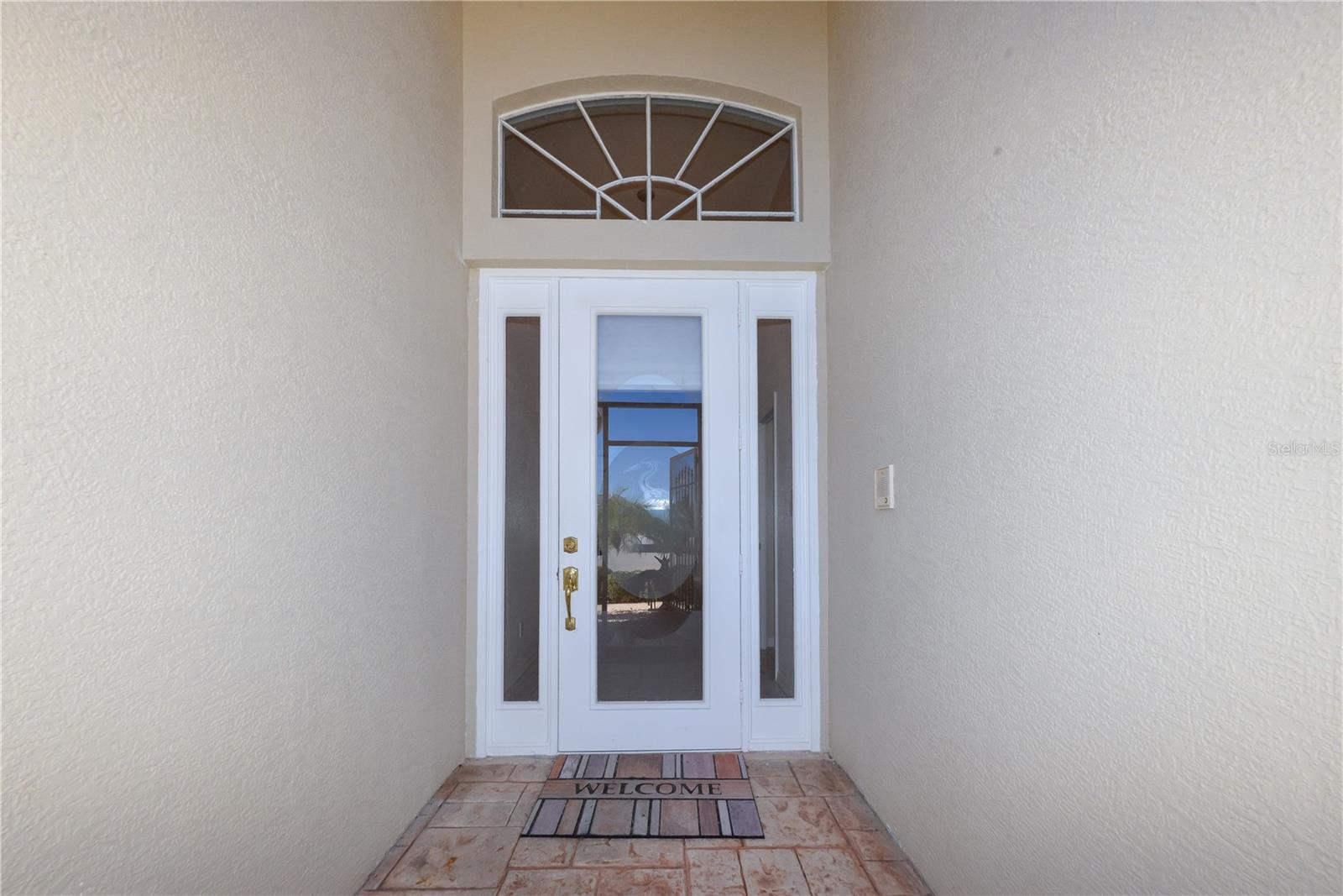 10263 SHADOW RUN COURT