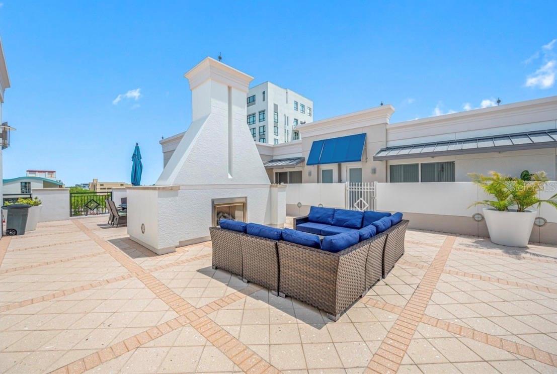 WATERS EDGE CONDO - Residential